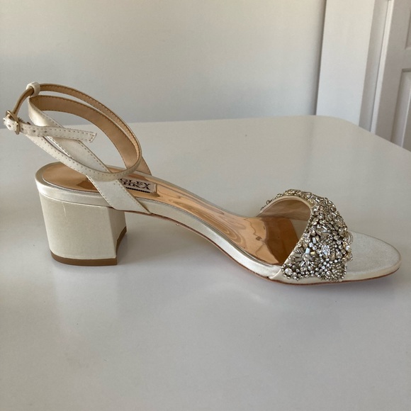 Badgley Mischka Block Heels, Ivory Satin - Picture 6 of 8